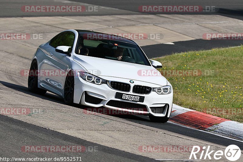 Bild #9552571 - Touristenfahrten Nürburgring Nordschleife (19.07.2020)