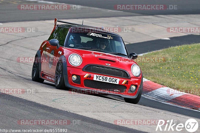 Bild #9555892 - Touristenfahrten Nürburgring Nordschleife (19.07.2020)