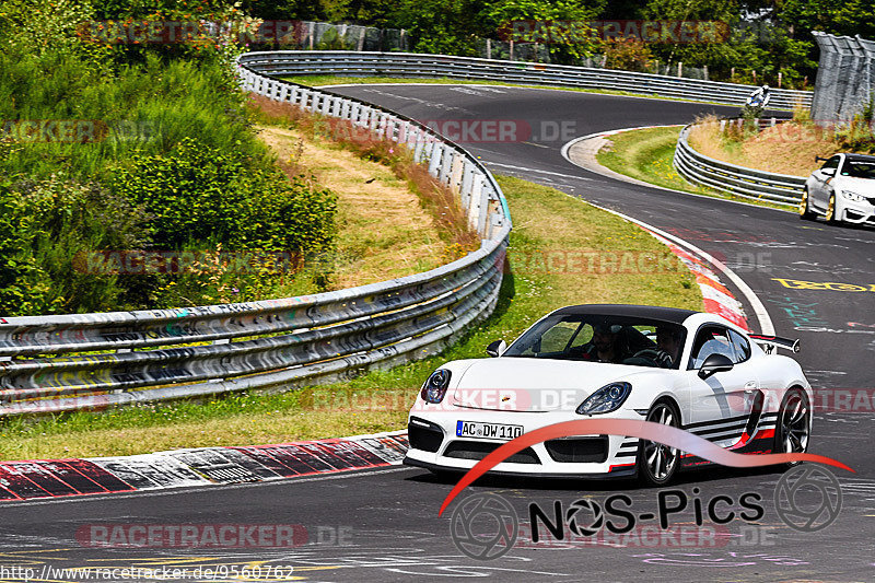 Bild #9560762 - Touristenfahrten Nürburgring Nordschleife (19.07.2020)