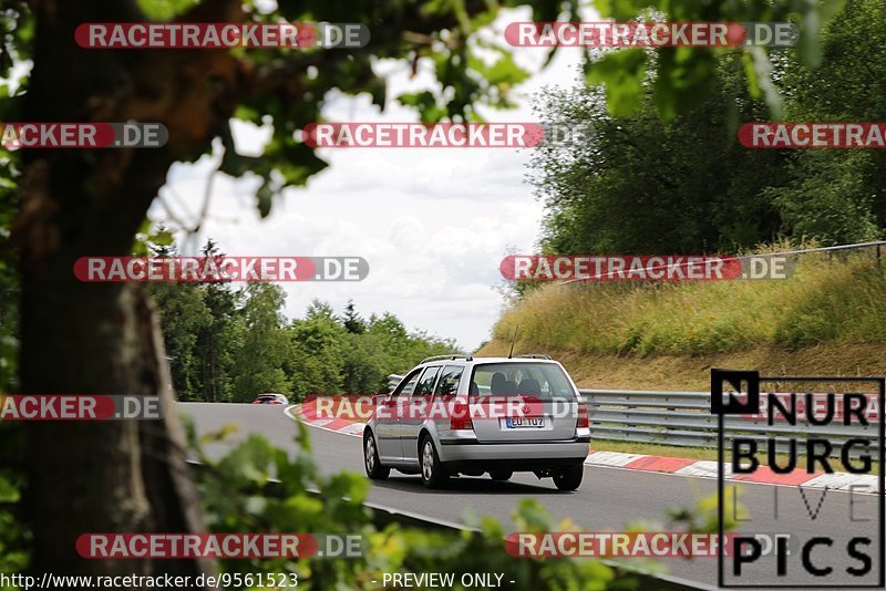 Bild #9561523 - Touristenfahrten Nürburgring Nordschleife (19.07.2020)