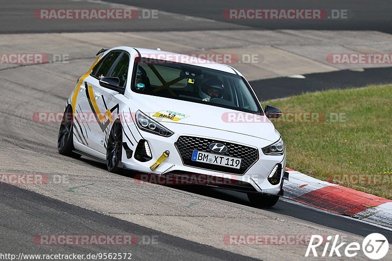 Bild #9562572 - Touristenfahrten Nürburgring Nordschleife (19.07.2020)