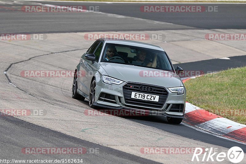 Bild #9562634 - Touristenfahrten Nürburgring Nordschleife (19.07.2020)