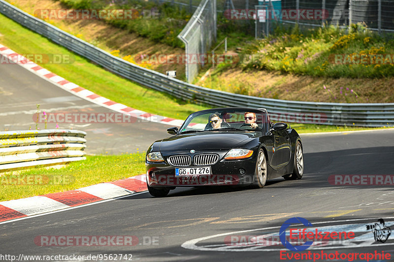 Bild #9562742 - Touristenfahrten Nürburgring Nordschleife (19.07.2020)