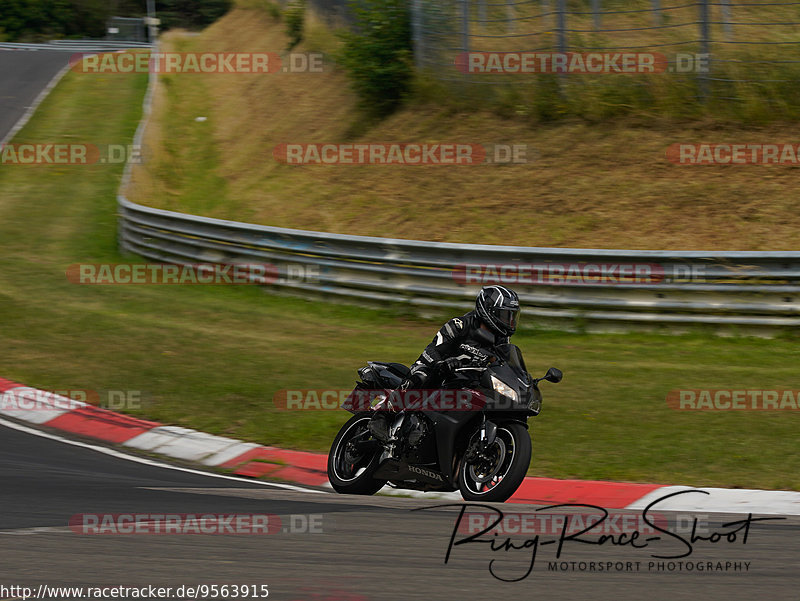 Bild #9563915 - Touristenfahrten Nürburgring Nordschleife (19.07.2020)