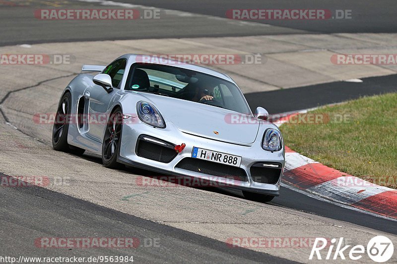 Bild #9563984 - Touristenfahrten Nürburgring Nordschleife (19.07.2020)