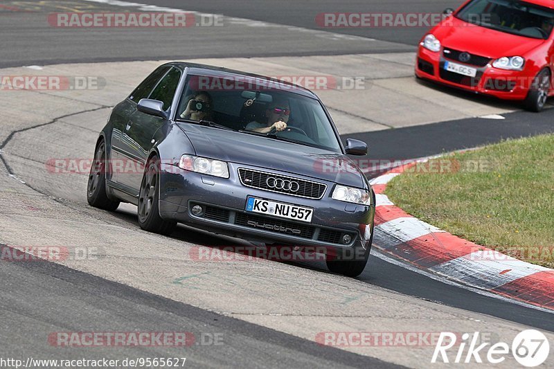 Bild #9565627 - Touristenfahrten Nürburgring Nordschleife (19.07.2020)