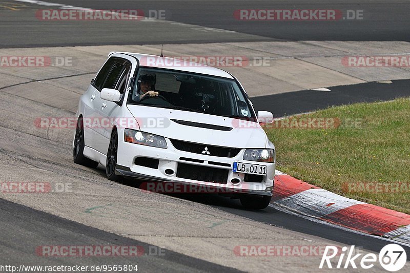 Bild #9565804 - Touristenfahrten Nürburgring Nordschleife (19.07.2020)