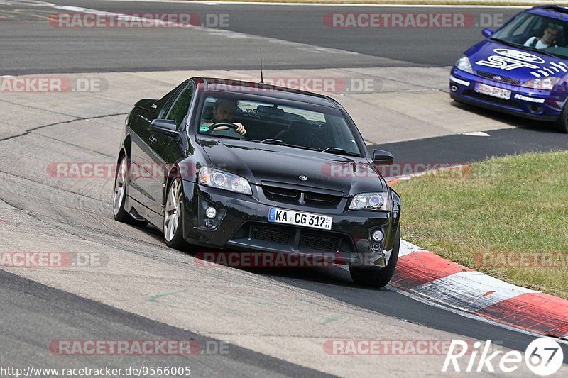 Bild #9566005 - Touristenfahrten Nürburgring Nordschleife (19.07.2020)