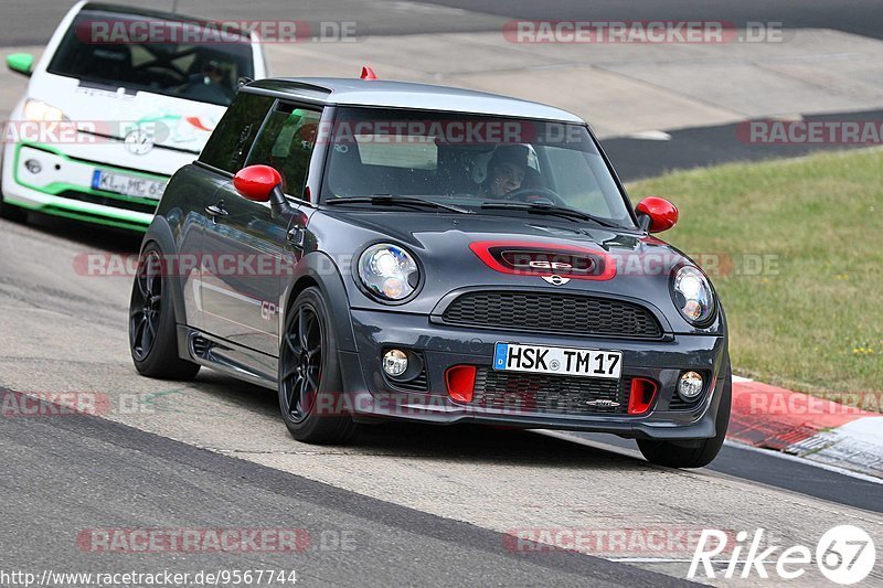 Bild #9567744 - Touristenfahrten Nürburgring Nordschleife (19.07.2020)