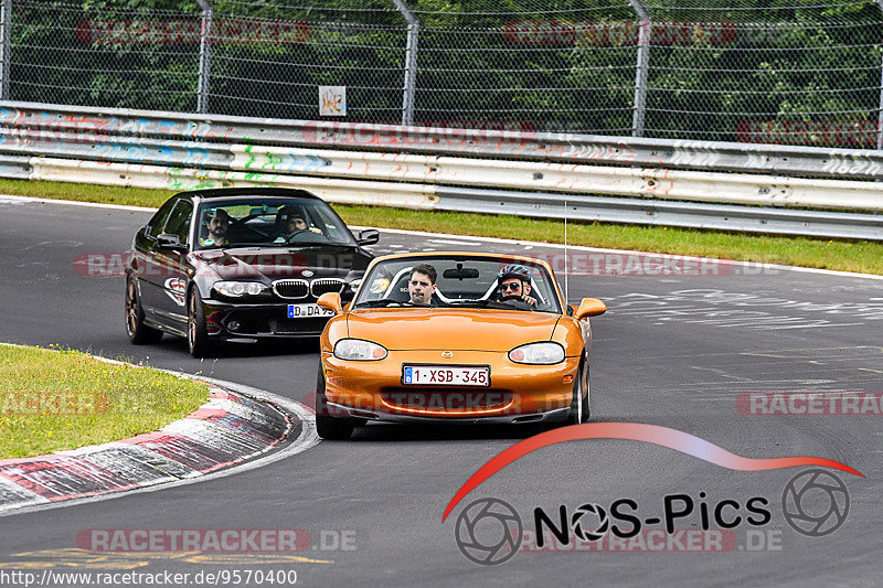 Bild #9570400 - Touristenfahrten Nürburgring Nordschleife (19.07.2020)