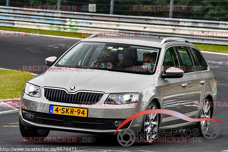 Bild #9570471 - Touristenfahrten Nürburgring Nordschleife (19.07.2020)