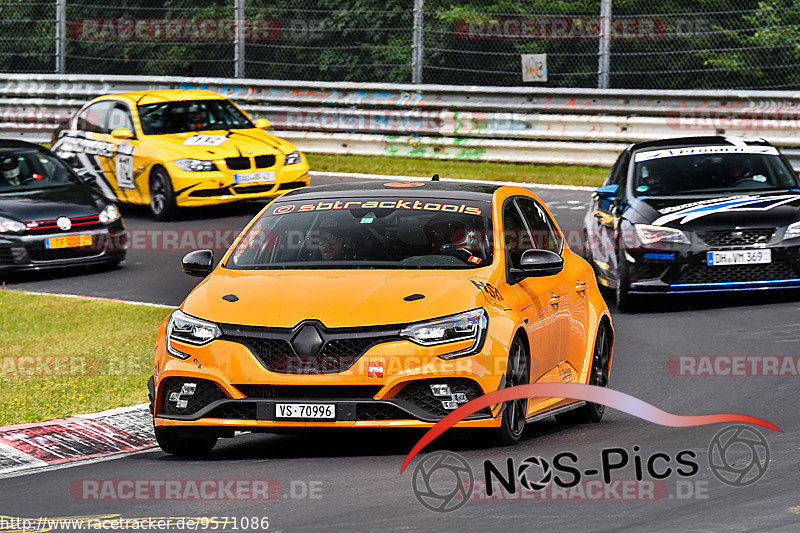 Bild #9571086 - Touristenfahrten Nürburgring Nordschleife (19.07.2020)