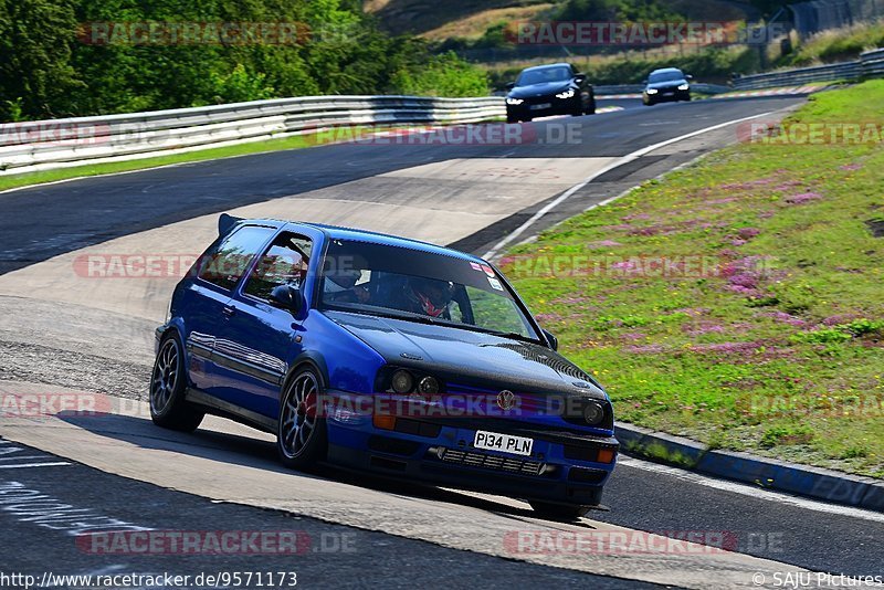 Bild #9571173 - Touristenfahrten Nürburgring Nordschleife (19.07.2020)