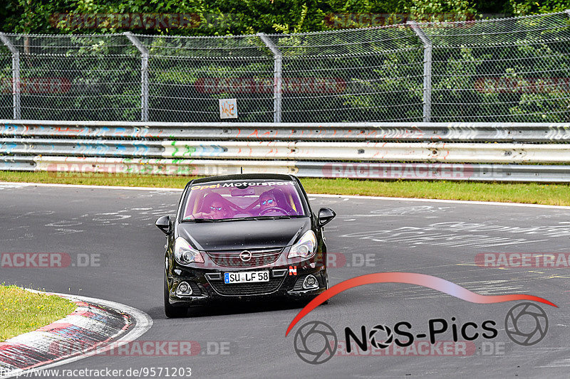 Bild #9571203 - Touristenfahrten Nürburgring Nordschleife (19.07.2020)