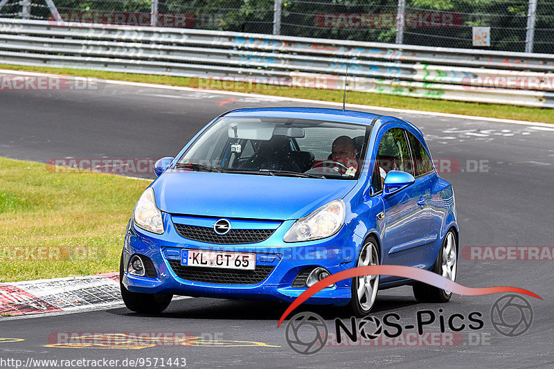 Bild #9571443 - Touristenfahrten Nürburgring Nordschleife (19.07.2020)