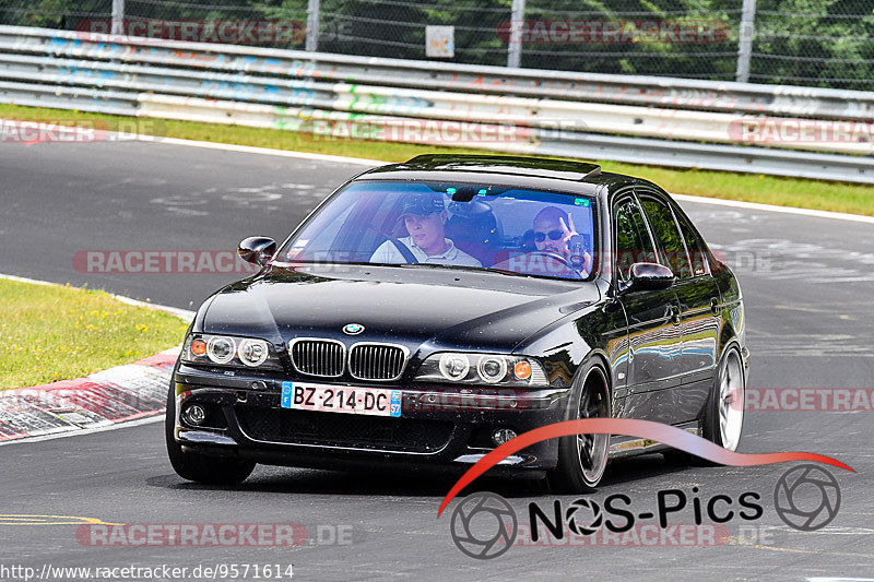 Bild #9571614 - Touristenfahrten Nürburgring Nordschleife (19.07.2020)