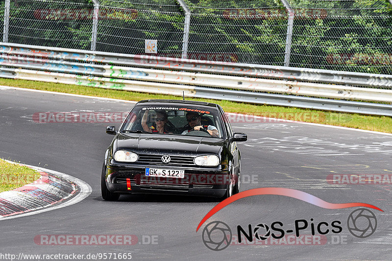 Bild #9571665 - Touristenfahrten Nürburgring Nordschleife (19.07.2020)