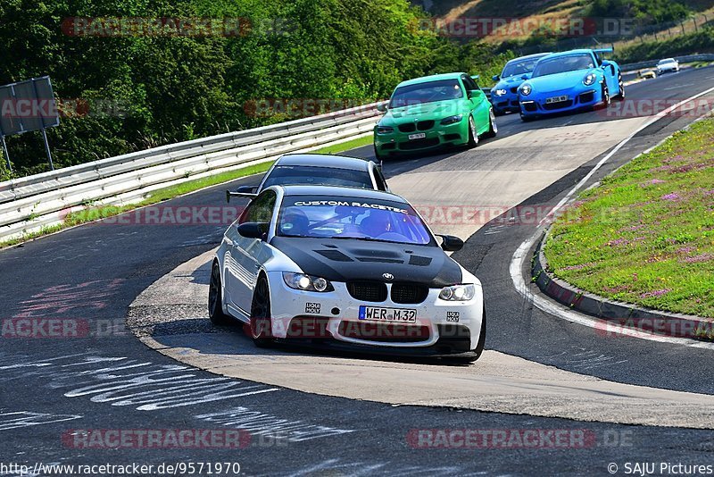 Bild #9571970 - Touristenfahrten Nürburgring Nordschleife (19.07.2020)