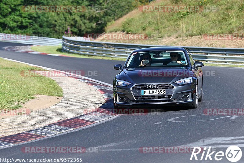 Bild #9572365 - Touristenfahrten Nürburgring Nordschleife (19.07.2020)