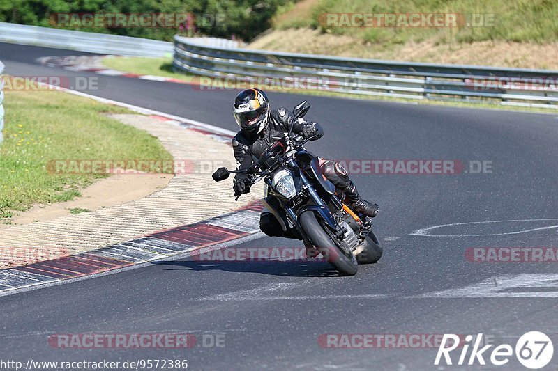 Bild #9572386 - Touristenfahrten Nürburgring Nordschleife (19.07.2020)