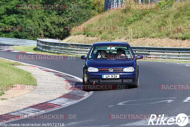 Bild #9572719 - Touristenfahrten Nürburgring Nordschleife (19.07.2020)