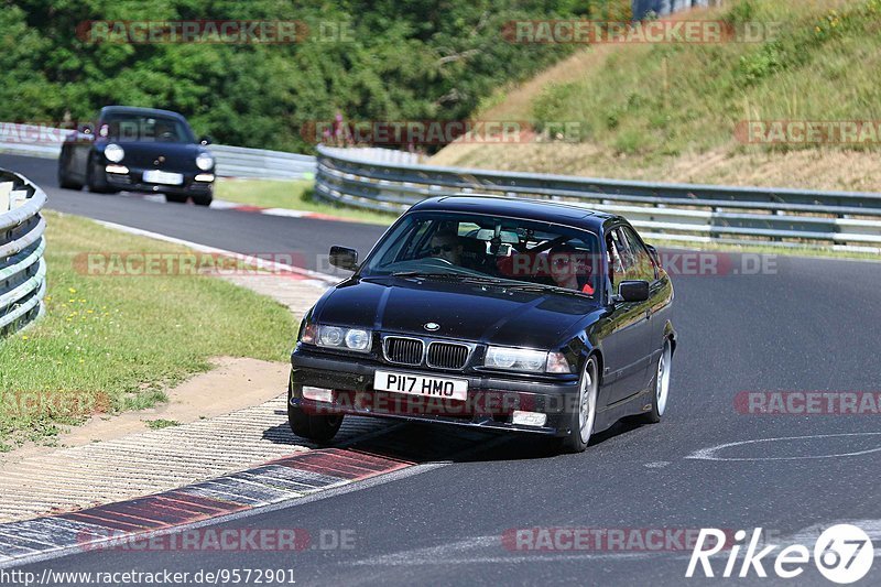 Bild #9572901 - Touristenfahrten Nürburgring Nordschleife (19.07.2020)