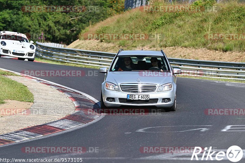 Bild #9573105 - Touristenfahrten Nürburgring Nordschleife (19.07.2020)