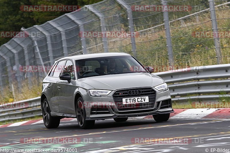 Bild #9574001 - Touristenfahrten Nürburgring Nordschleife (19.07.2020)