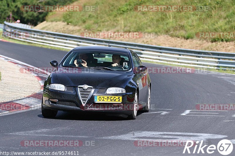 Bild #9574611 - Touristenfahrten Nürburgring Nordschleife (19.07.2020)