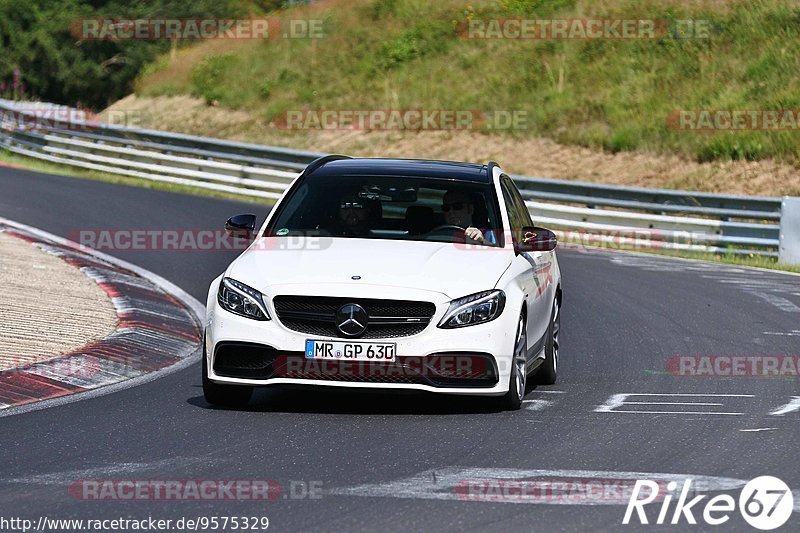 Bild #9575329 - Touristenfahrten Nürburgring Nordschleife (19.07.2020)