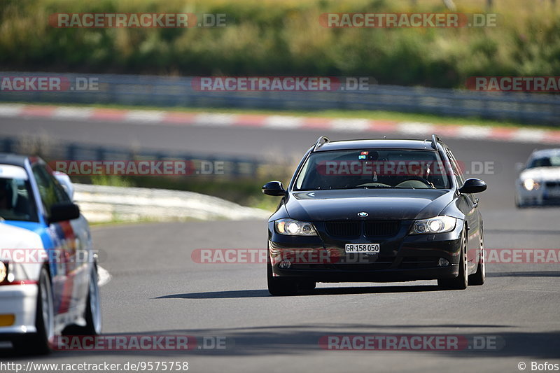 Bild #9575758 - Touristenfahrten Nürburgring Nordschleife (19.07.2020)