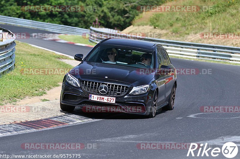 Bild #9575775 - Touristenfahrten Nürburgring Nordschleife (19.07.2020)