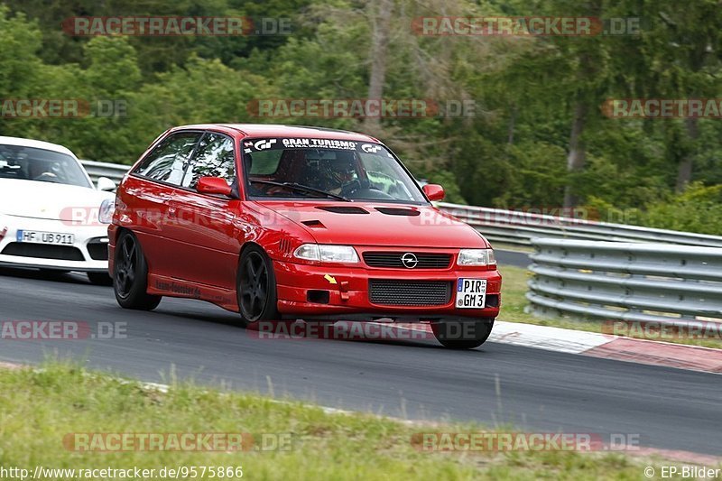 Bild #9575866 - Touristenfahrten Nürburgring Nordschleife (19.07.2020)