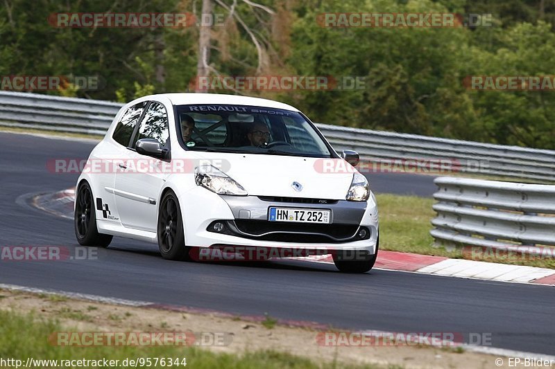 Bild #9576344 - Touristenfahrten Nürburgring Nordschleife (19.07.2020)