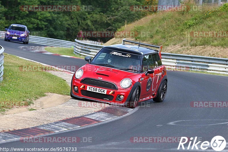 Bild #9576733 - Touristenfahrten Nürburgring Nordschleife (19.07.2020)