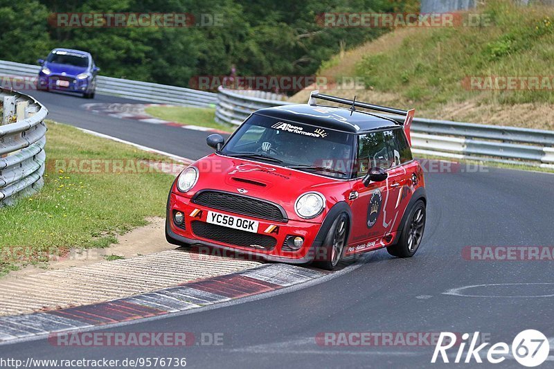 Bild #9576736 - Touristenfahrten Nürburgring Nordschleife (19.07.2020)