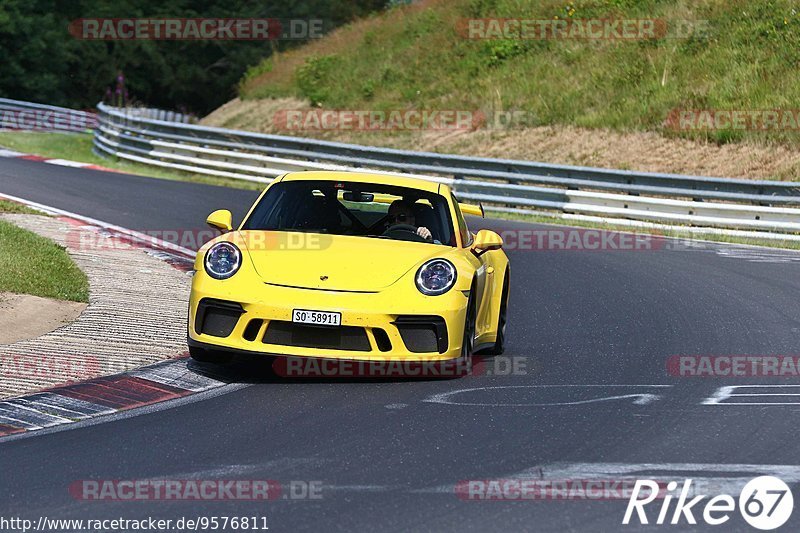 Bild #9576811 - Touristenfahrten Nürburgring Nordschleife (19.07.2020)