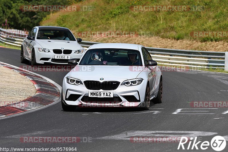 Bild #9576964 - Touristenfahrten Nürburgring Nordschleife (19.07.2020)