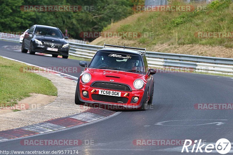 Bild #9577174 - Touristenfahrten Nürburgring Nordschleife (19.07.2020)