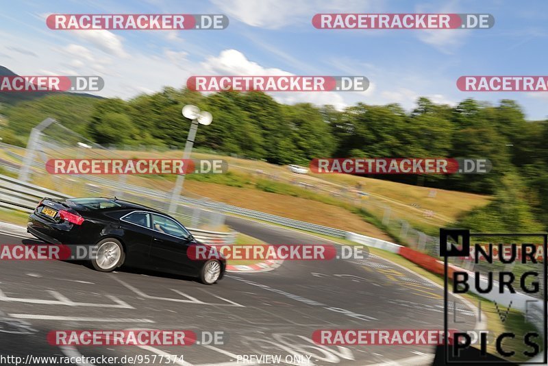 Bild #9577374 - Touristenfahrten Nürburgring Nordschleife (19.07.2020)