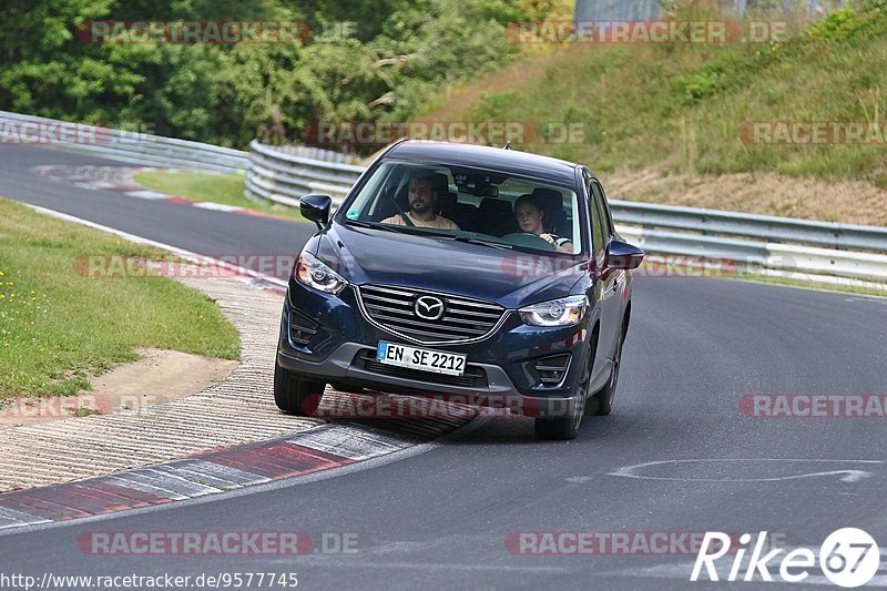 Bild #9577745 - Touristenfahrten Nürburgring Nordschleife (19.07.2020)