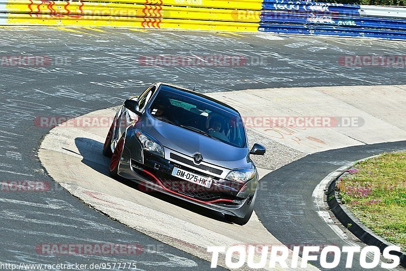 Bild #9577775 - Touristenfahrten Nürburgring Nordschleife (19.07.2020)