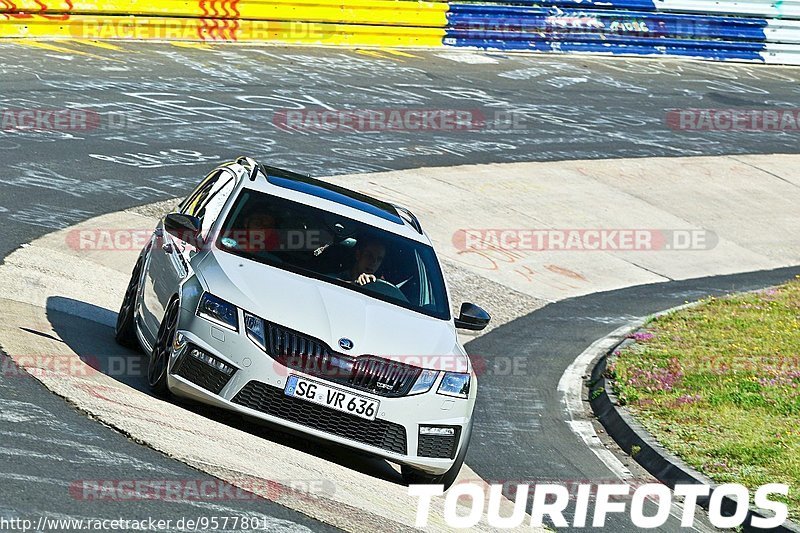 Bild #9577801 - Touristenfahrten Nürburgring Nordschleife (19.07.2020)