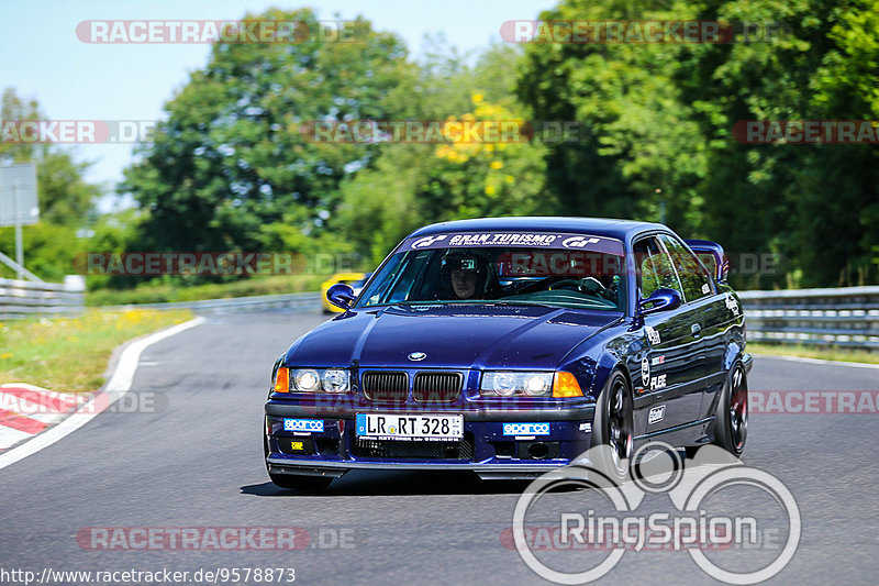 Bild #9578873 - Touristenfahrten Nürburgring Nordschleife (19.07.2020)