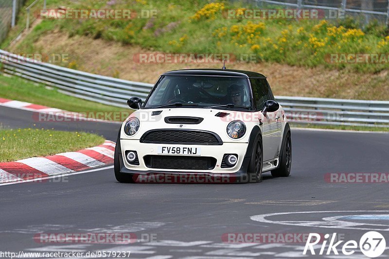 Bild #9579237 - Touristenfahrten Nürburgring Nordschleife (19.07.2020)