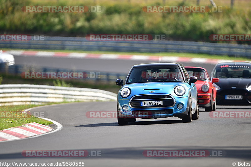 Bild #9580585 - Touristenfahrten Nürburgring Nordschleife (19.07.2020)