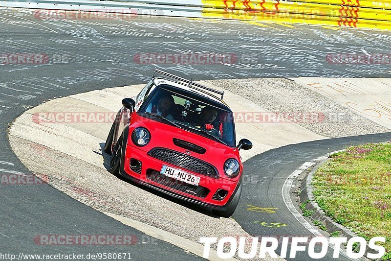 Bild #9580671 - Touristenfahrten Nürburgring Nordschleife (19.07.2020)