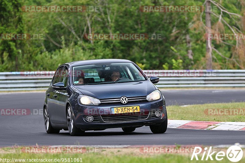 Bild #9581061 - Touristenfahrten Nürburgring Nordschleife (19.07.2020)