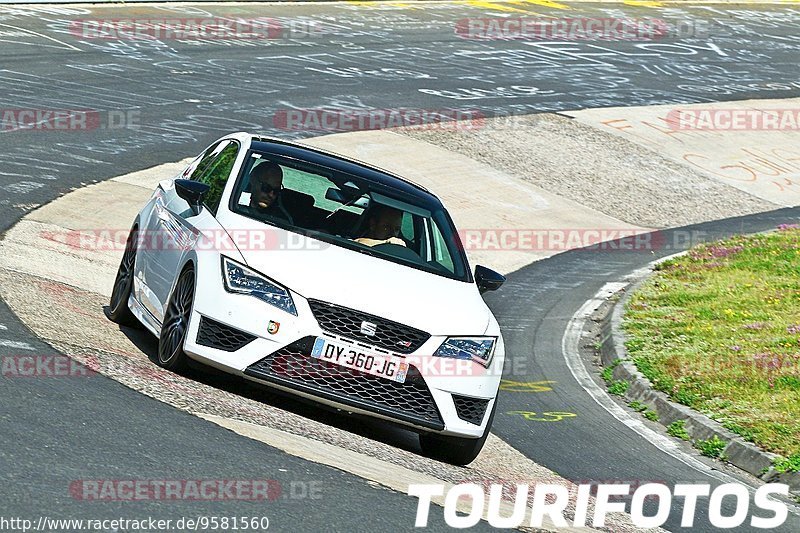 Bild #9581560 - Touristenfahrten Nürburgring Nordschleife (19.07.2020)