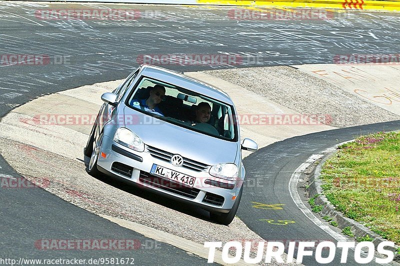 Bild #9581672 - Touristenfahrten Nürburgring Nordschleife (19.07.2020)